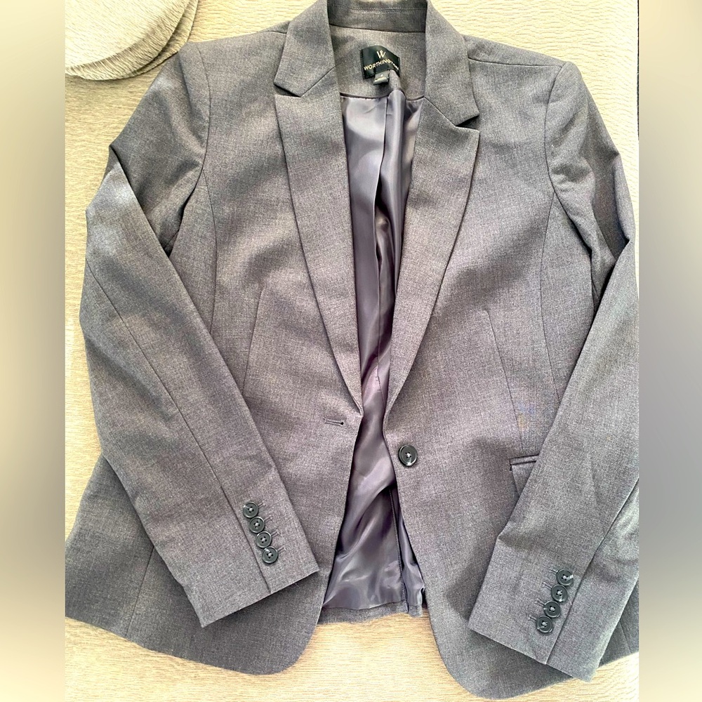WORTHINGTON Gray Blazer - Size 8 - EUC